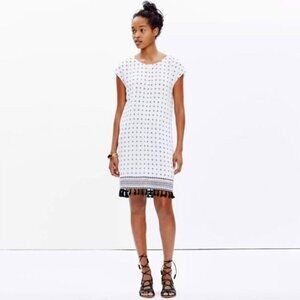 𝅺Madewell White & Black Geometric Print Boho Shift Dress with Tassel Hem Size XS